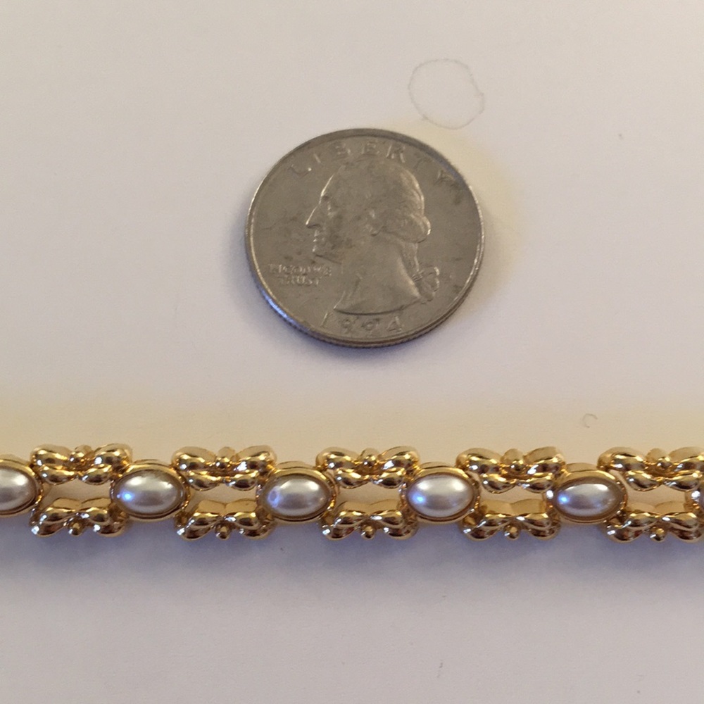 Marvella Pearl & Gold vintage bracelet - Picture 3 of 7